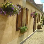 Le Chevrefeuille D'hotes Et De Charme Отель типа 