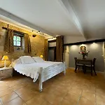 Le Chevrefeuille D'hotes Et De Charme Meyrals