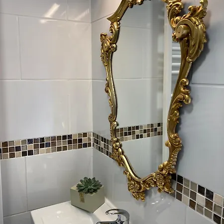 Le Chevrefeuille D'hotes Et De Charme B&B