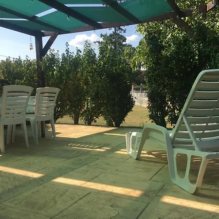 Le Chevrefeuille D'hotes Et De Charme Bed & Breakfast *