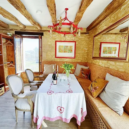 Le Chevrefeuille D'hotes Et De Charme * Meyrals