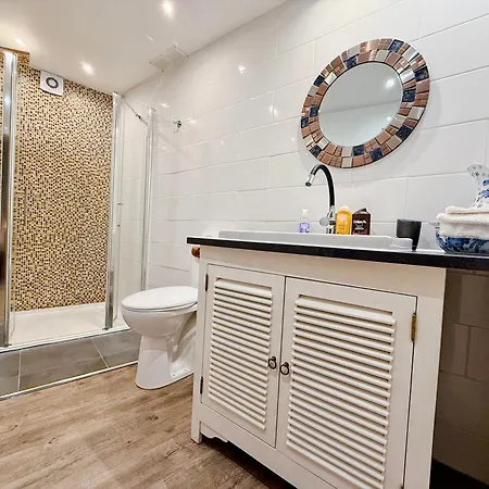 Bed & Breakfast Le Chevrefeuille D'hotes Et De Charme 4*