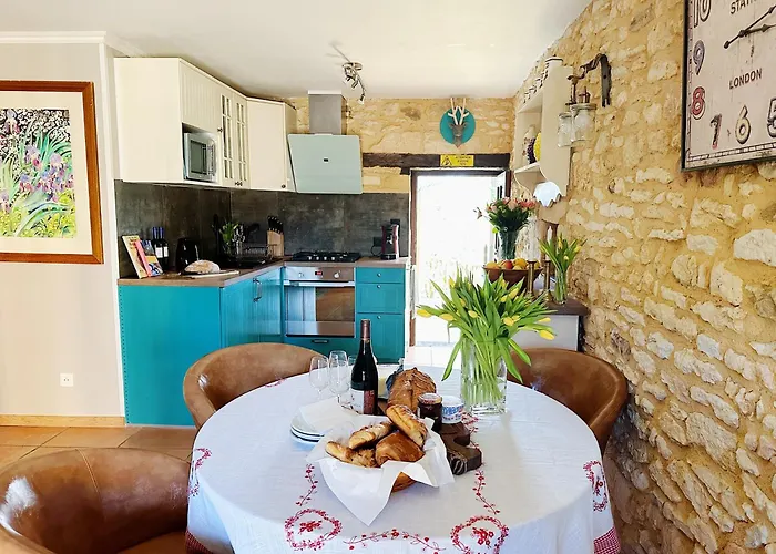 Le Chevrefeuille D'hotes Et De Charme Bed & Breakfast 4*