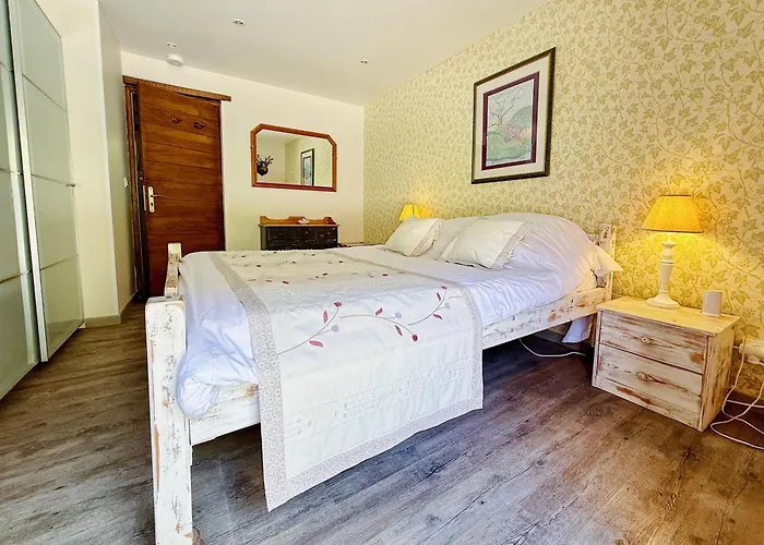 Bed & Breakfast Le Chevrefeuille D'hotes Et De Charme Meyrals