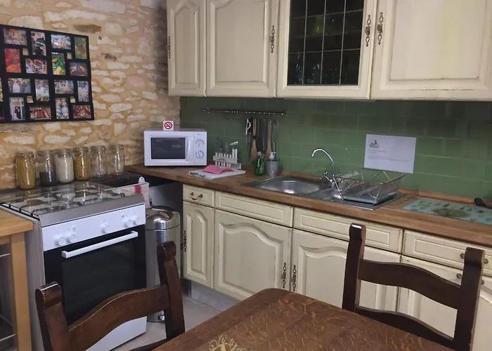 Le Chevrefeuille D'hotes Et De Charme